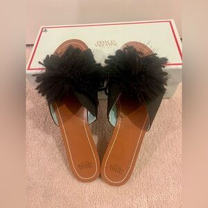 Frances Valentine Trez Black Slide Sandals with Yarn Accent 9 NWT